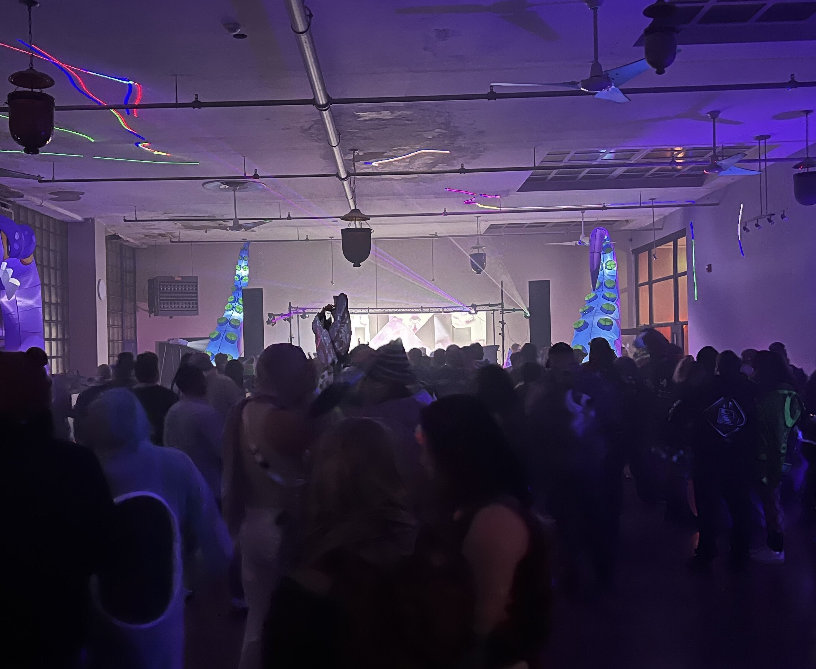 OXBAR Sponsors Its First U.S. Music Festival in Philadelphia